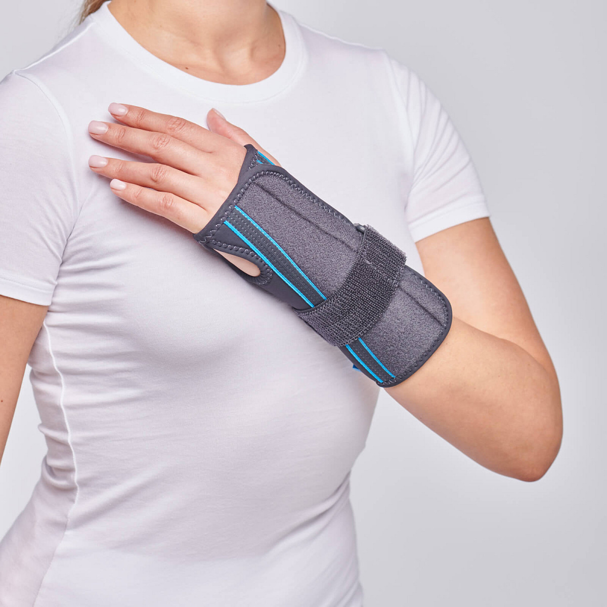 Ортез на лучезапястный сустав WRS-202 2G Orlett, сильная фиксация купить в OrtoMir24